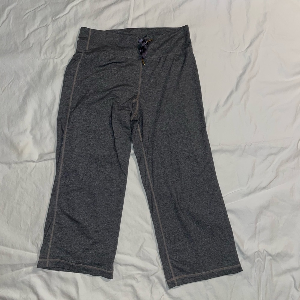 Lululemon capri pant